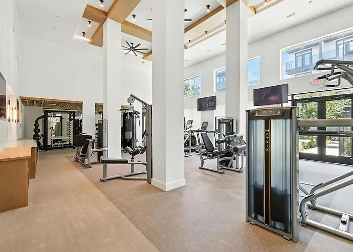 Apartamento 47 Chic 1bedroom, Pool, Gym & Yoga Studio, Near Stockyards *