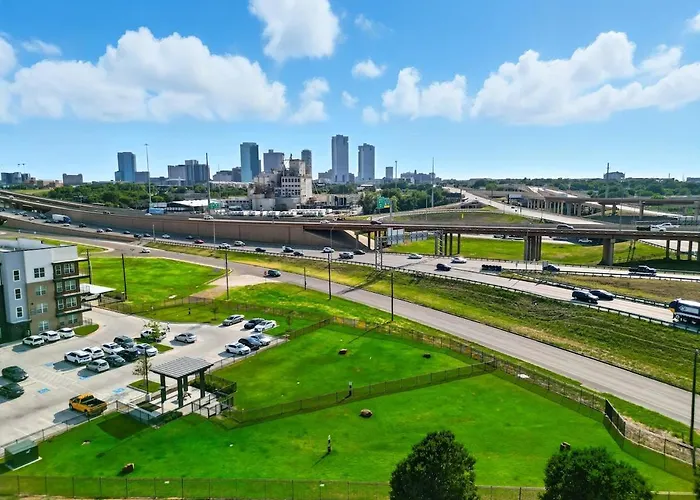 Apartamento 47 Chic 1bedroom, Pool, Gym & Yoga Studio, Near Stockyards Fort Worth