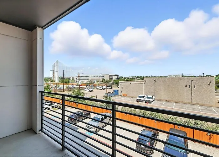47 Chic 1bedroom, Pool, Gym & Yoga Studio, Near Stockyards * Fort Worth