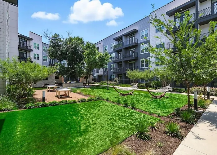 Apartamento 47 Chic 1bedroom, Pool, Gym & Yoga Studio, Near Stockyards *
